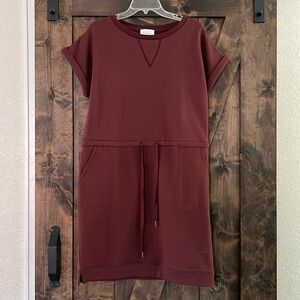 Wine red short sleeve dress